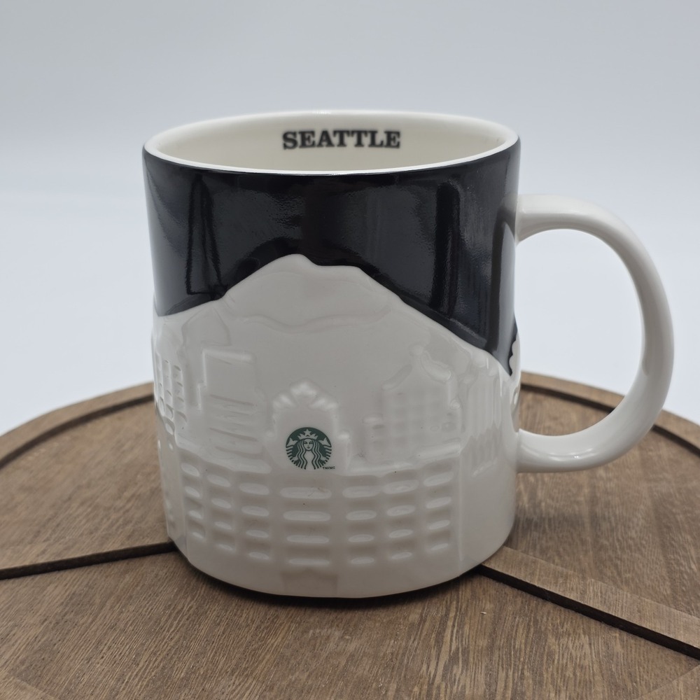 Starbucks Seattle Collector Series 3D Relief Black White Skyline 2012 16 oz Mug